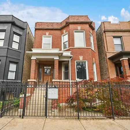 2 Bed Apt W/ Office, Free Parking, Near Wrigley Chicago Exterior photo